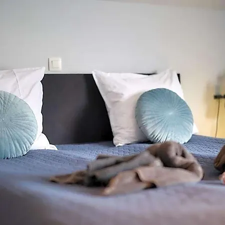 Couette-café Cecha &wellness 4*