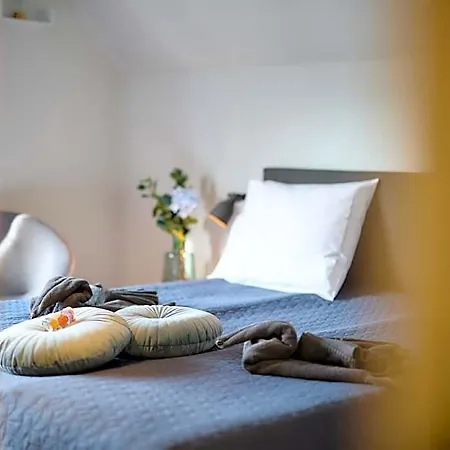 Oda ve Kahvaltı Cecha &wellness