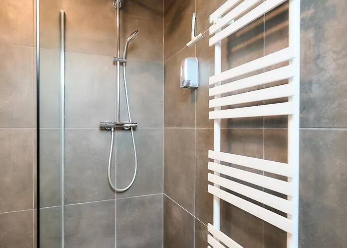 לינה וארוחת בוקר Cecha &wellness